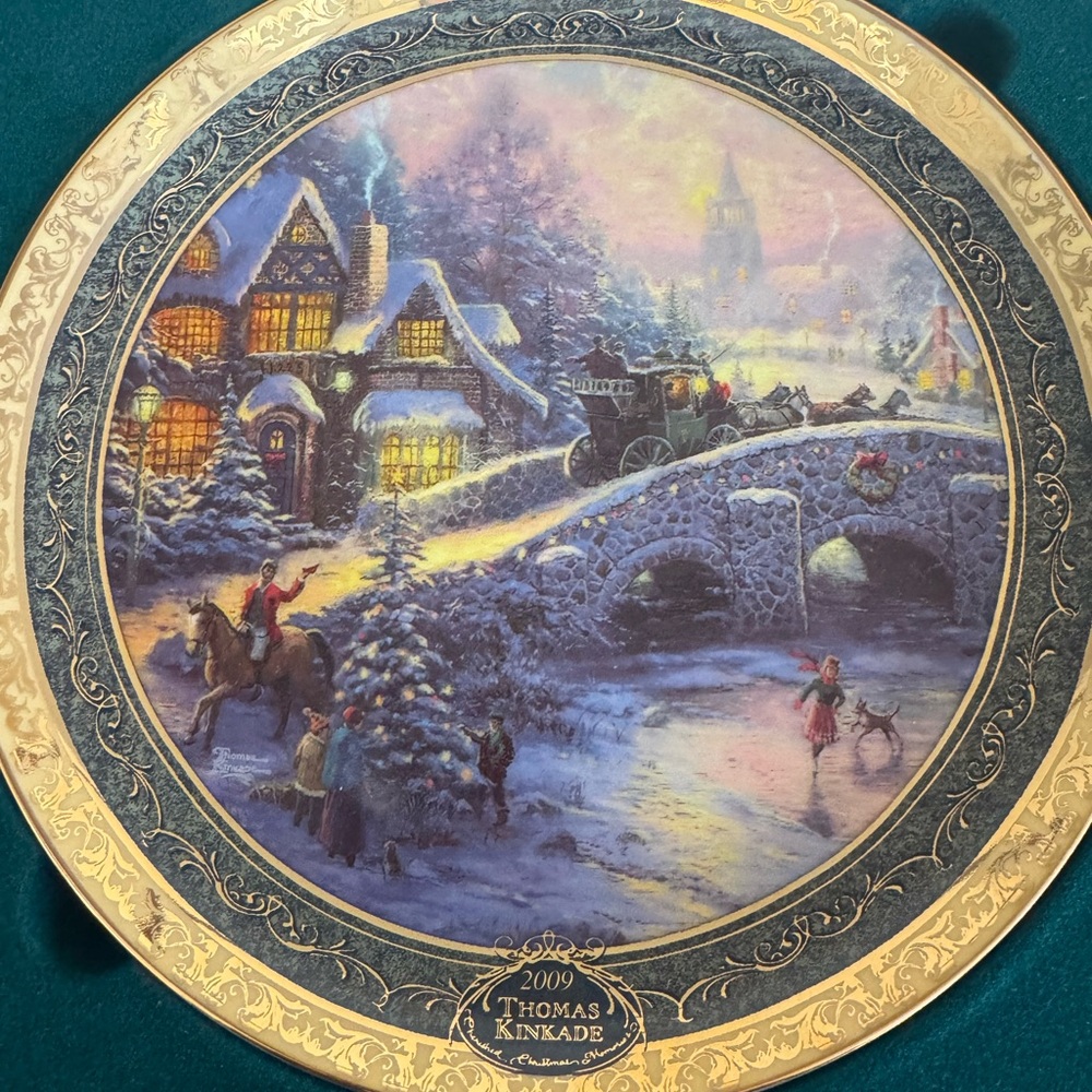 SPIRIT OF CHRISTMAS Plate Thomas Kinkade's Cherished Christmas